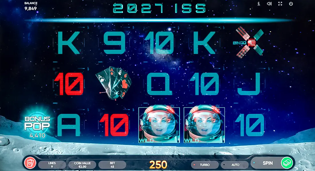 The base game in the 2027 ISS slot machine from Endorphina
